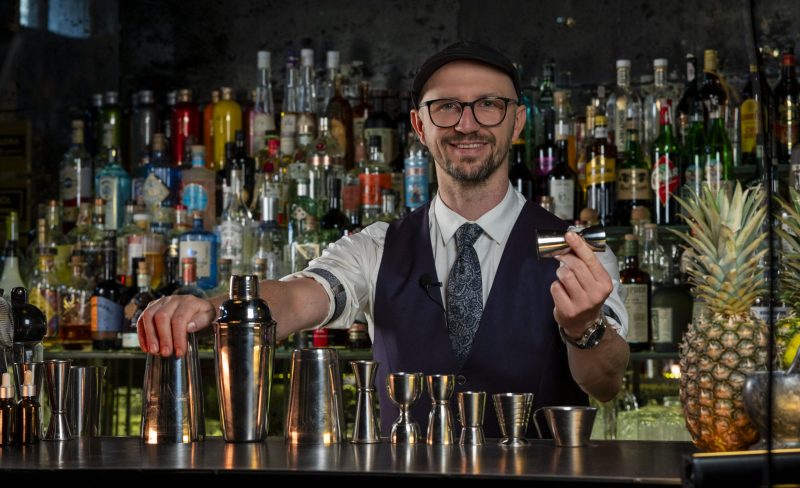 praktyczna wiedza o pracy barmana